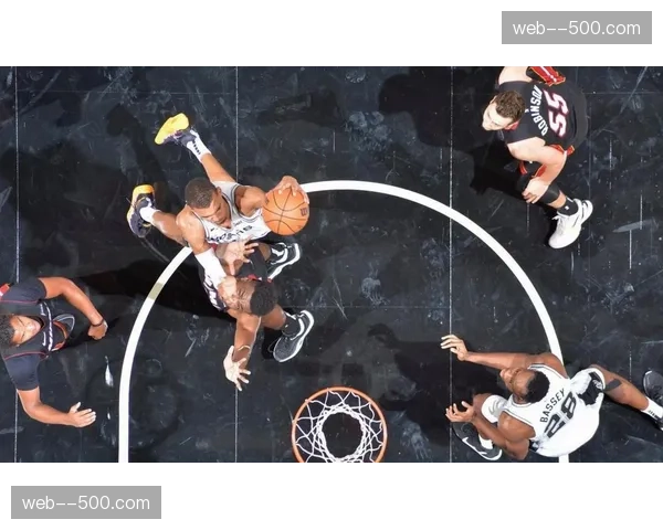 文班亚马场均3.0封盖稳居盖帽王，马刺防守效率跃居联盟前三