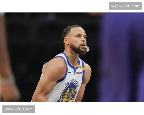 勇士仅有九人可用情况 年轻球员展现顽强韧性