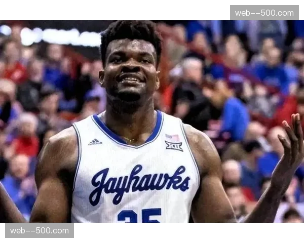 广东签下麦考伊补强内线，季后赛防守格局或将重塑