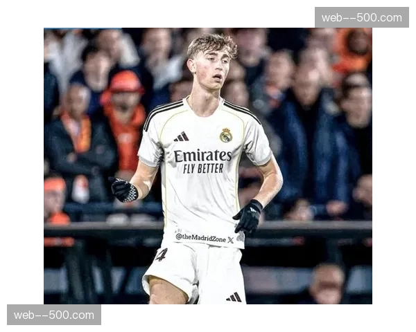 皇马阿诺德卡雷拉斯赫伊森可选 右后卫位置存在变数